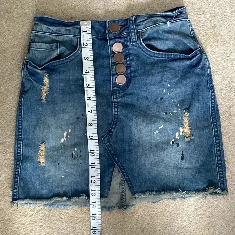 O’Neill Jean skirt size 1 blue denim, button fly mini skirt